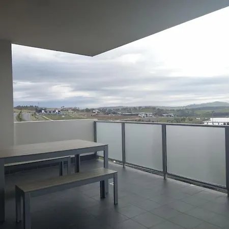 Modern & Relaxed Apartment, Great Views @Wright Weston Creek Exterior photo